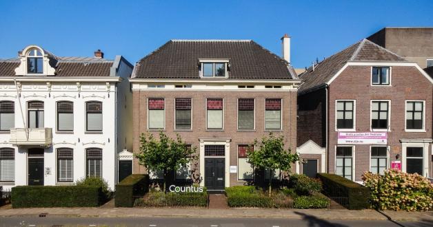 Altijd al een eigen kantoorvilla willen hebben?